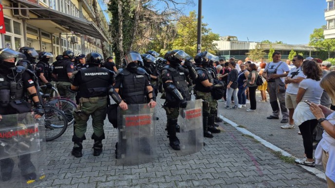 Ispiti i policija na fakultetu